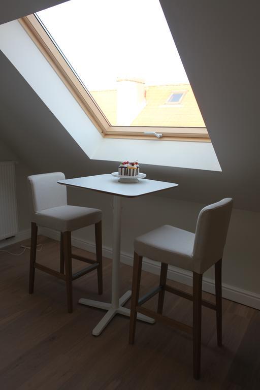 Ferienwohnung Zevenvrijedagen Gent Exterior foto