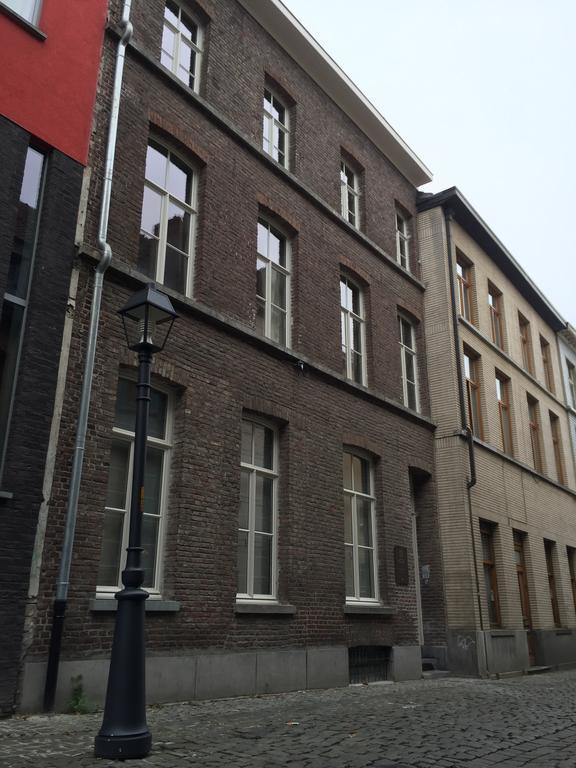 Ferienwohnung Zevenvrijedagen Gent Exterior foto